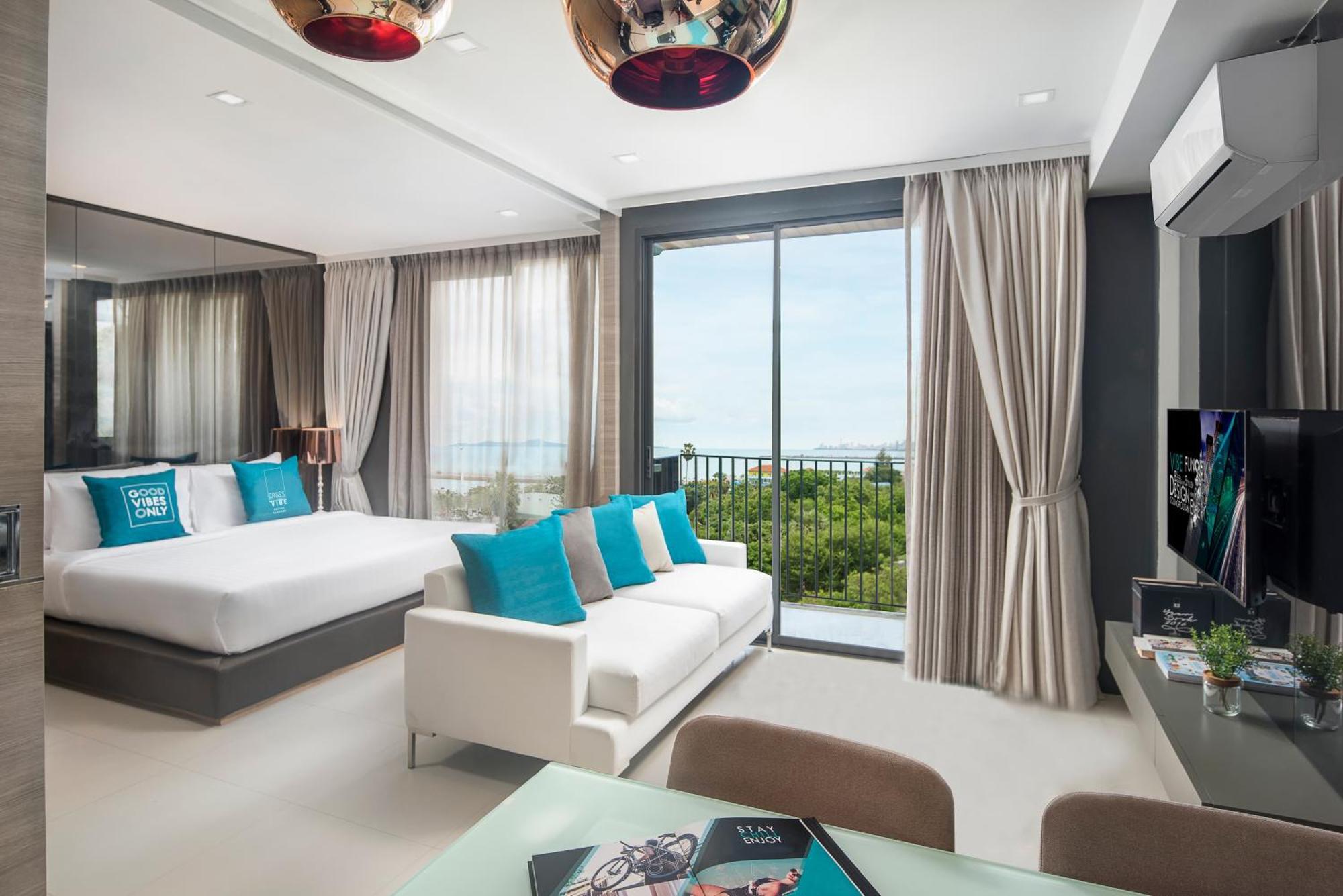 Cross Vibe Pattaya Seaphere نا جومتين المظهر الخارجي الصورة